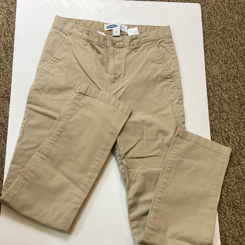 10/$50 Old Navy Skinny Buil In Flex Khaki Size Unsex 16
